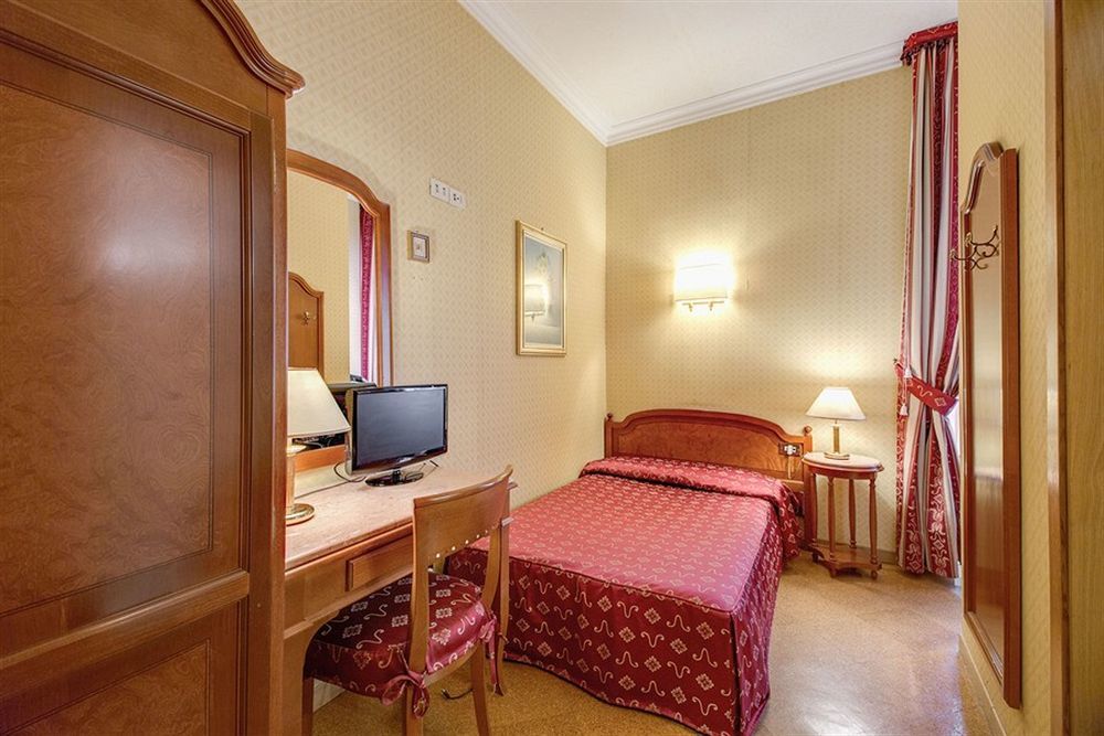 Hotel Giorgi Rome Exterior photo
